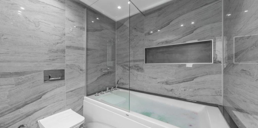 Квартира с 5 комнатами в Оба, Турция №22316