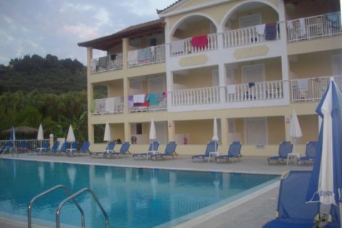 Hotel en Zakynthos, Greece No. 24784 1