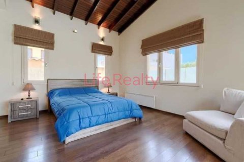 6 bedrooms House in Paphos, Cyprus No. 83099 17