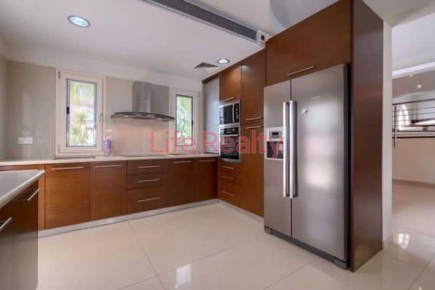 6 bedrooms House in Paphos, Cyprus No. 83099 15