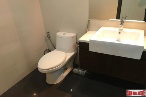 2 bedrooms Apartment in Bangkok, Thailand No. 95828 16