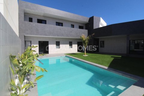 5 dormitorios Villa en San Pedro del Pinatar, Spain No. 123567