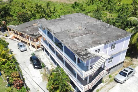 12 chambres Commercial property à Portsmouth, Dominica No. 78527 4