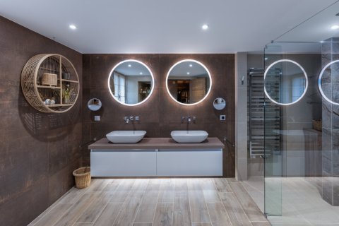 4 bedrooms House in Les Belleville, France No. 100043 7