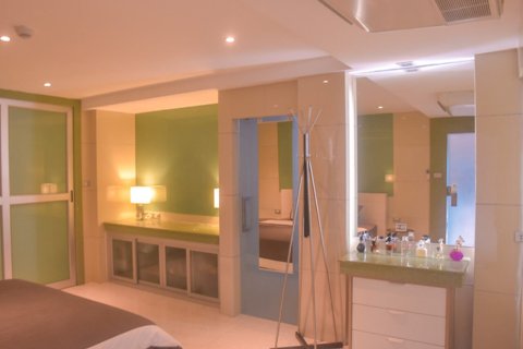 2 bedrooms Condo in Bangkok, Thailand No. 452 14