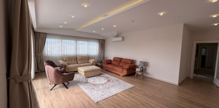 5 rooms Appartement à Mahmutlar, Turkey No. 118041