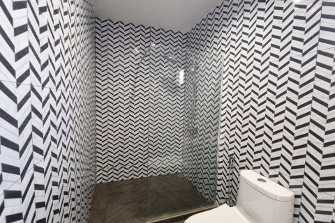 4 bedrooms Villa in Rawai, Thailand No. 97456 26