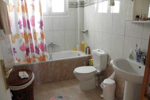 4 rooms Apartment in Kavala, Greece No. 108685 17