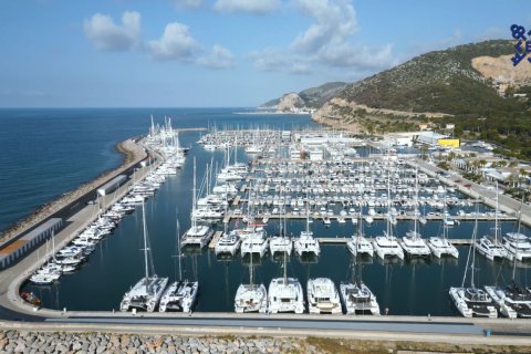 4 dormitorios House en Castelldefels, Spain No. 99099