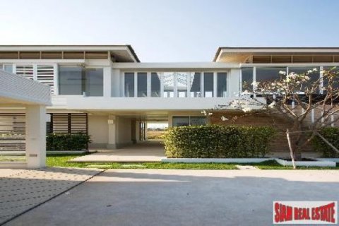 Вилла с 4 спальнями в Хуа Хин, Таиланд №95637 1