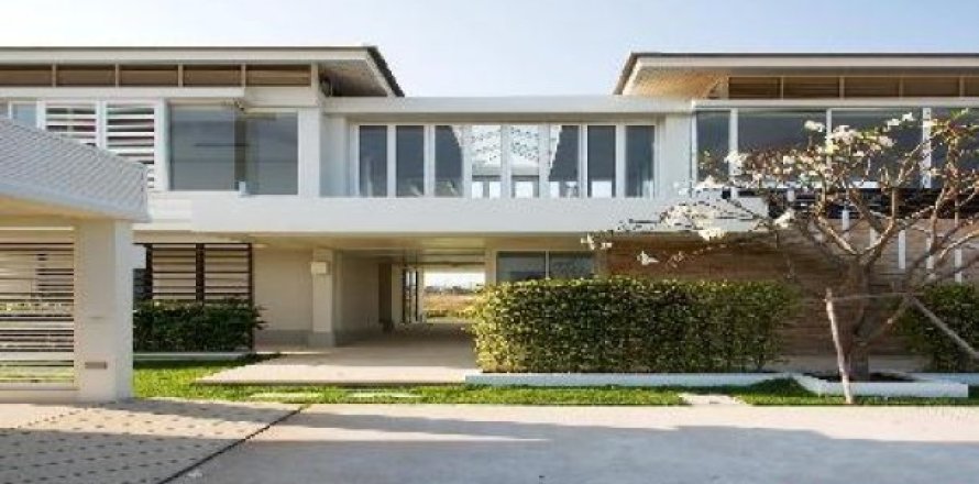 Вилла с 4 спальнями в Хуа Хин, Таиланд №95637