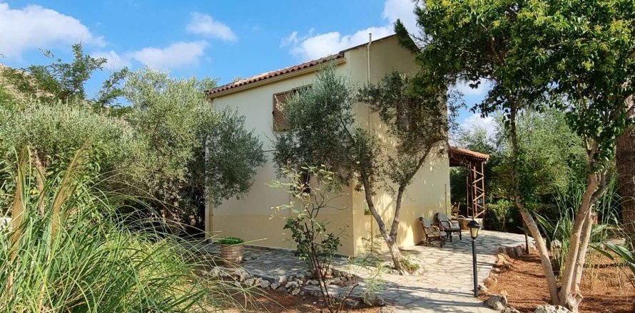 Коммерческая недвижимость с 7 спальнями в Ханья, Греция №23852