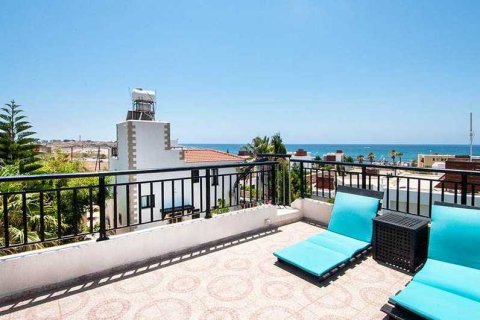 2 bedrooms Villa in Paphos, Cyprus No. 30424 12