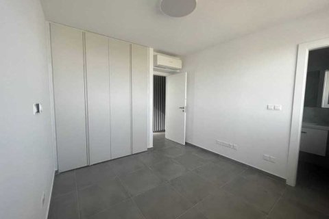 4 bedrooms House in Agios Athanasios, Cyprus No. 31086 8