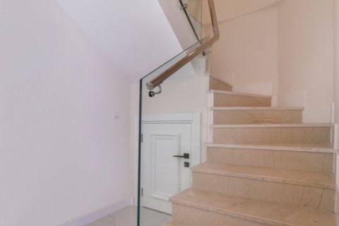 3 bedrooms Penthouse in Bo Ha, Vietnam No. 13374 5