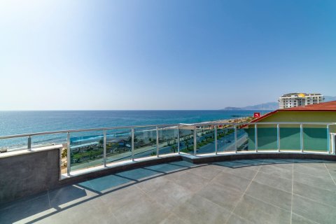 3 bedrooms Penthouse in Mahmutlar, Turkey No. 13374