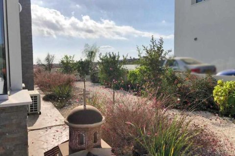 4 bedrooms House in Paralimni, Cyprus No. 30865 5