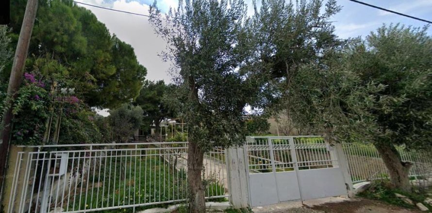 1050m² Land in Kalyvia Thorikou, Greece No. 107559