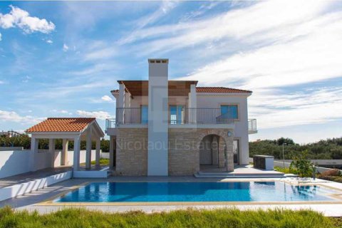 3 bedrooms House in Pegeia, Cyprus No. 40009 5