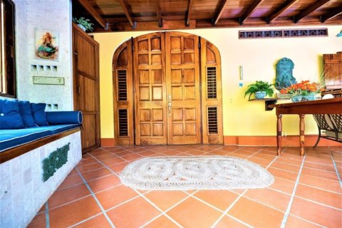5 bedrooms Villa in Saint David’s, Grenada No. 62394 17