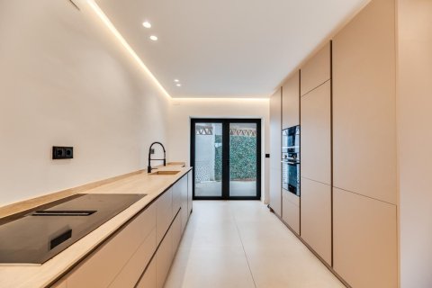 4 bedrooms Properties in Tan Xuan, Vietnam No. 83884 3