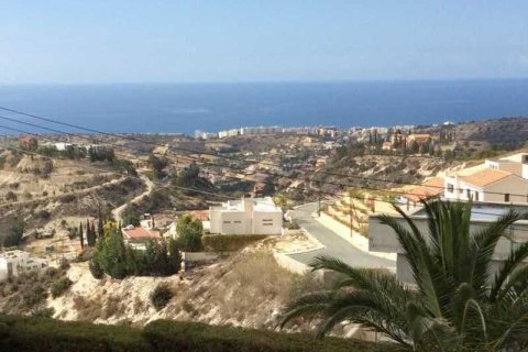 3 bedrooms House in Agios Tychonas, Cyprus No. 29531 1