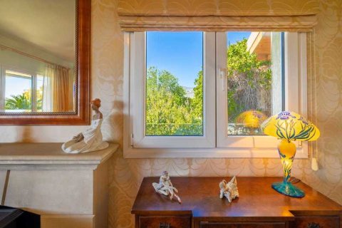 4 bedrooms Villa in Laneia, Cyprus No. 101364 11