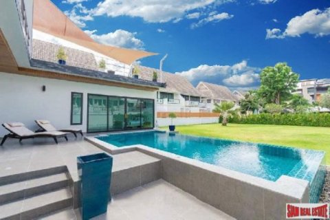 251m² Villa en Hua Hin, Thailand No. 96222 5