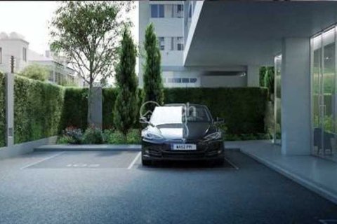 2 bedrooms Apartment in Limassol, Cyprus No. 73742 6