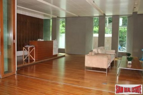 4 bedrooms Apartment in Bangkok, Thailand No. 95785 4