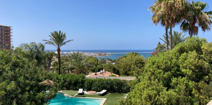 Studio Villa à Denia, Spain No. 128429