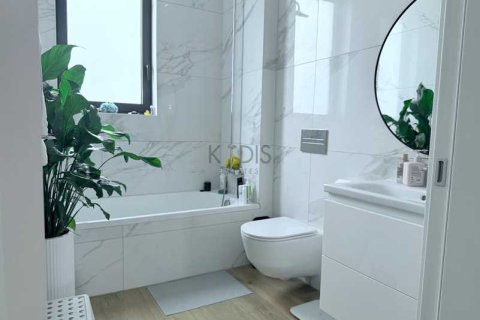 3 bedrooms Apartment in Agios Athanasios, Cyprus No. 102574 9