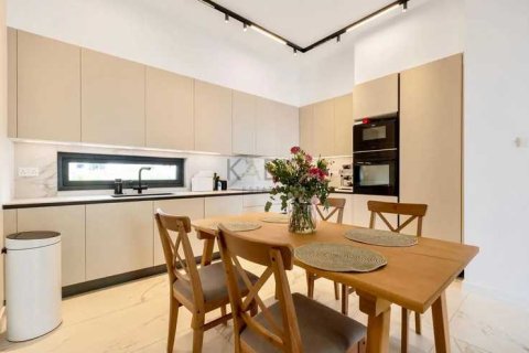 3 bedrooms Apartment in Agios Athanasios, Cyprus No. 102574 1