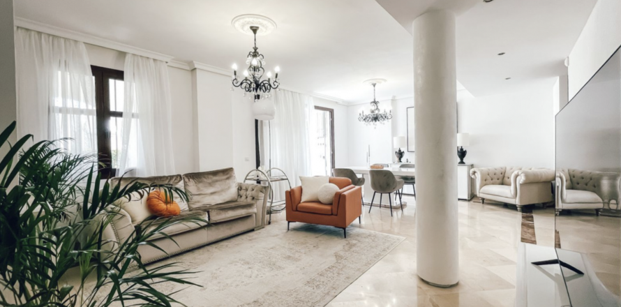 2 chambres Appartement à Marbella, Spain No. 109860