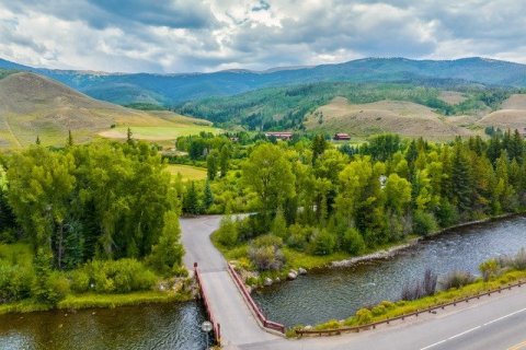 4 bedrooms House in Silverthorne, USA No. 104614 12