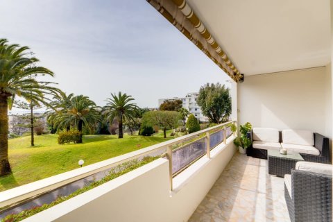 3 bedrooms Apartment in Cagnes-sur-Mer, France No. 100239 2