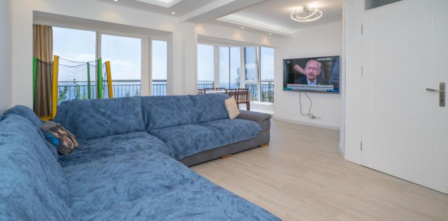 4 rooms Villa in Demirtas, Turkey No. 20965