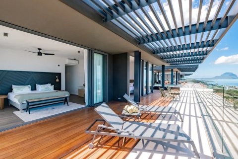 4 bedrooms Villa in Black River, Mauritius No. 86623 11