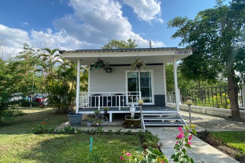 8 dormitorios Commercial property en Chiang Mai, Thailand No. 2558 4