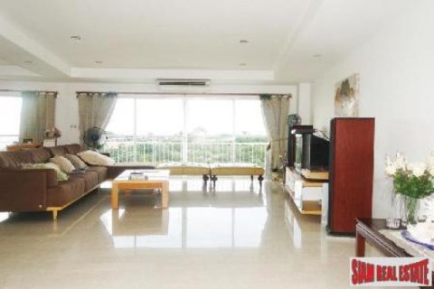 3 bedrooms Apartment in Hua Hin, Thailand No. 95679 5
