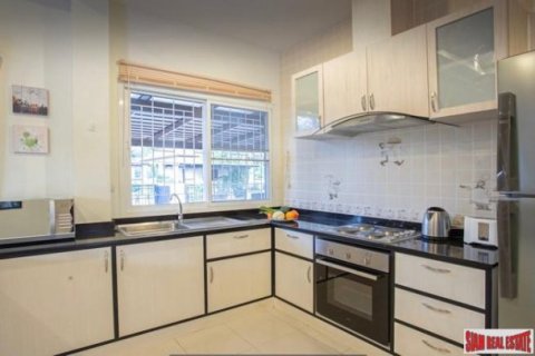 4 bedrooms Villa in Rawai, Thailand No. 95830 18