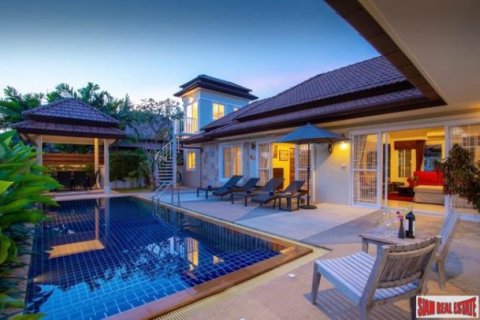 4 bedrooms Villa in Rawai, Thailand No. 95830 1