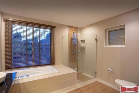 4 bedrooms Villa in Rawai, Thailand No. 95830 12