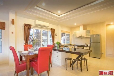 4 bedrooms Villa in Rawai, Thailand No. 95830 20