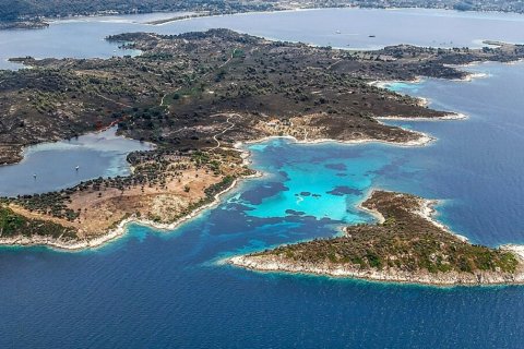 4006m² Land in Chalkidiki, Greece No. 107930 2