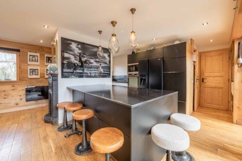 5 bedrooms House in Chamonix-Mont-Blanc, France No. 99480 7