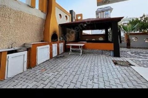 4 bedrooms Penthouse in Tri Phuong, Vietnam No. 12431 15