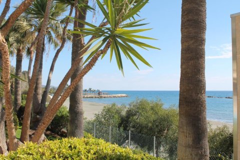 3 chambres Appartement à Limassol, Cyprus No. 105598 3