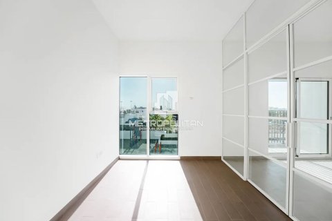 2 bedrooms Apartment in Tan Mai, Vietnam No. 87313 5