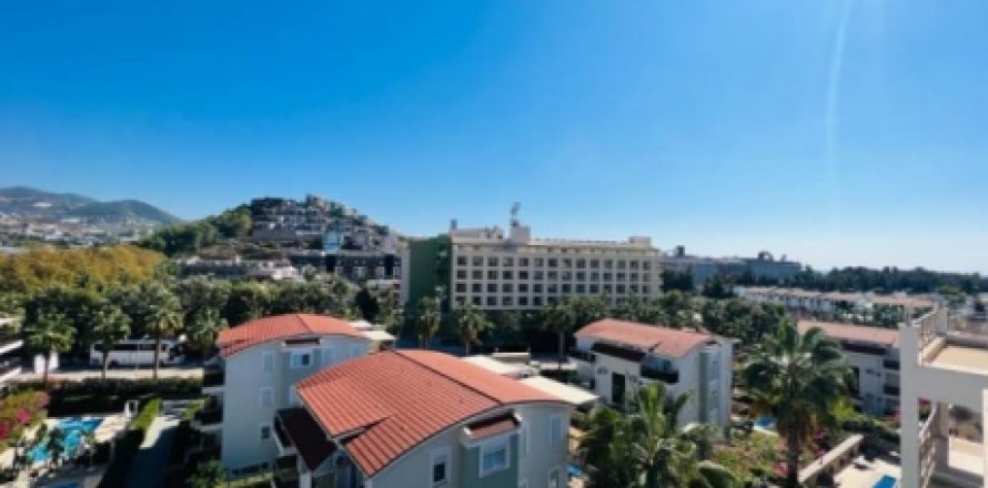 4 bedrooms Villa in Nong Ha, Vietnam No. 14566